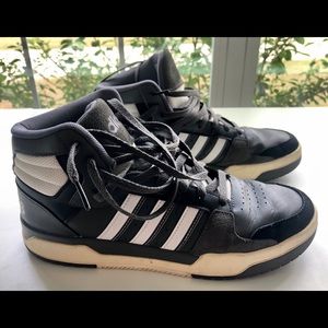 Adidas Men’s Size 11 Entrap Leather Basketball Shoes